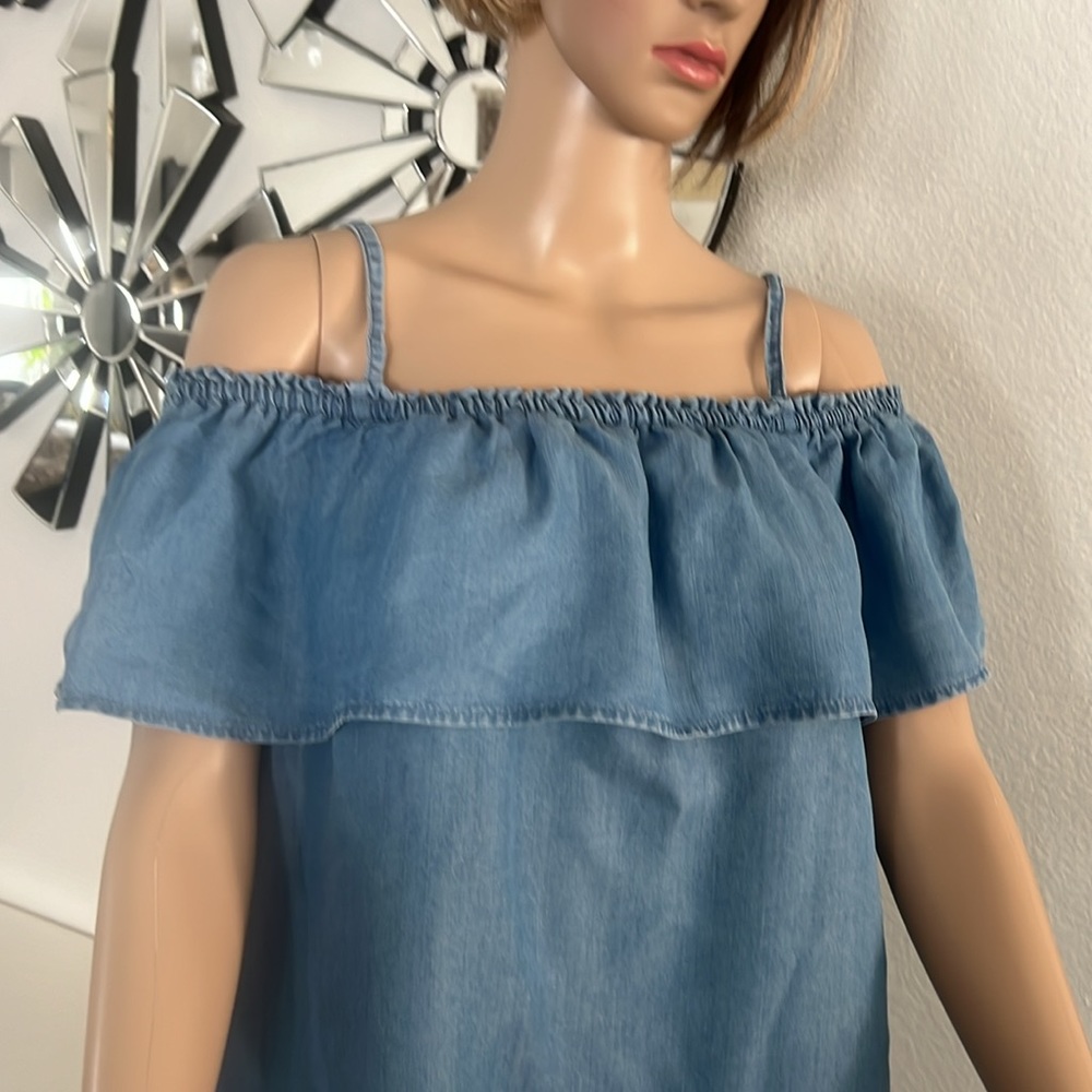 NWT (Lyocell) ladies fashion tops size 18